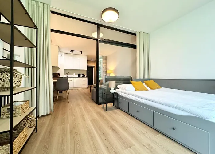 شقة Florina C5 ليبا